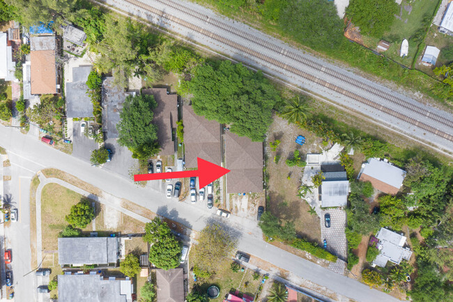 11330 Peachtree Dr in Miami, FL - Building Photo - Building Photo