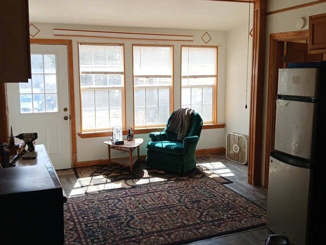 property at 112 E Maywood Ave