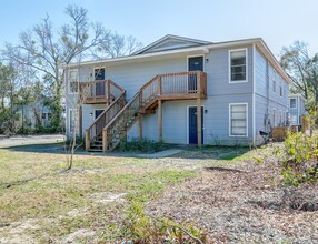 Bird's Nest Apartments in Mobile, AL - Building Photo - Building Photo