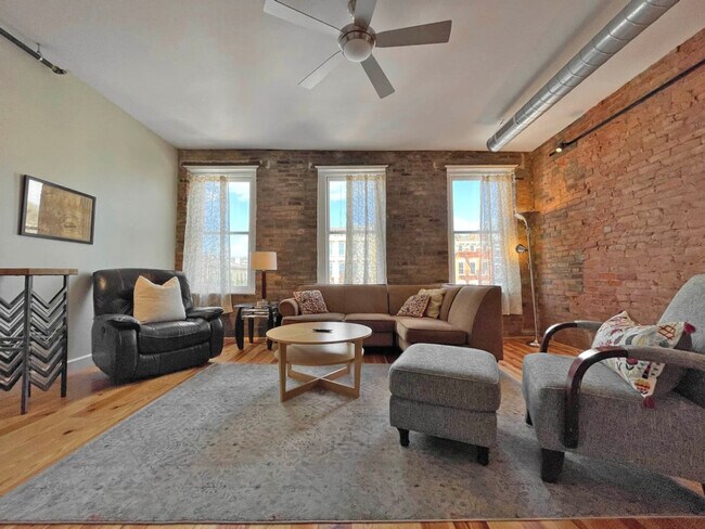 111 Elder St in Cincinnati, OH - Building Photo - Building Photo
