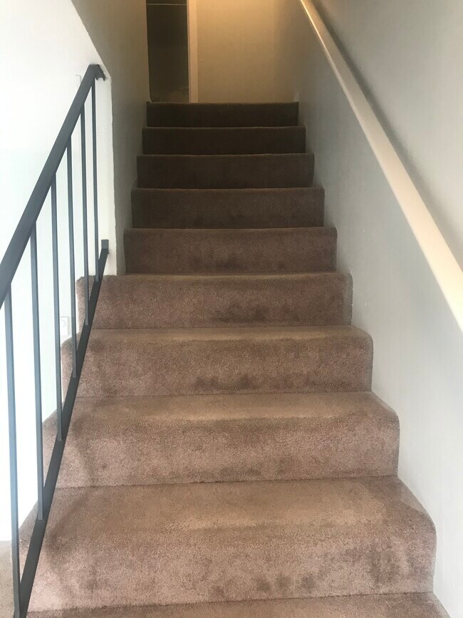 2330 I St NE, Unit 3 photo'