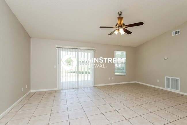 1095 Heath Ave NW in Palm Bay, FL - Building Photo - Building Photo