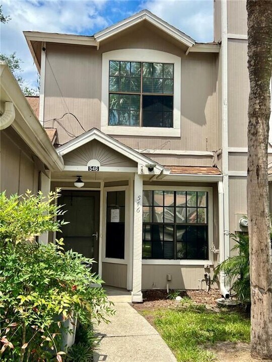 546 Northbridge Dr in Altamonte Springs, FL - Building Photo