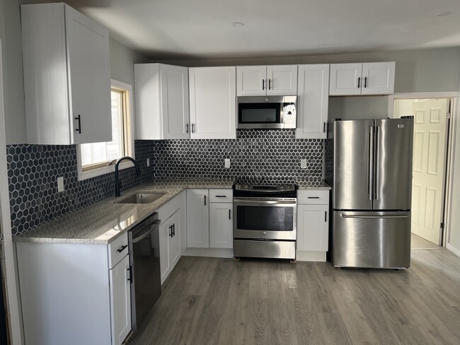 56 Franklin St in Somersworth, NH - Building Photo - Building Photo