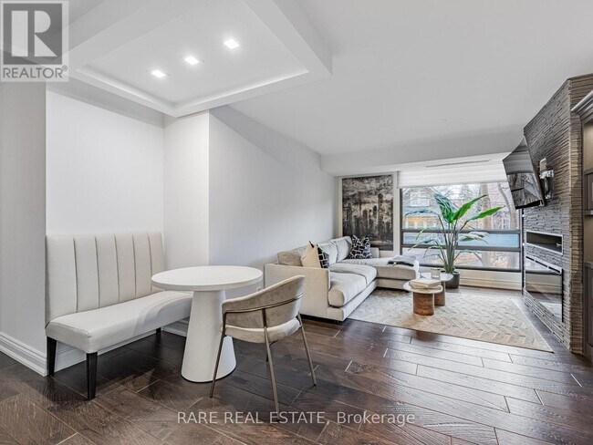 449 Walmer Rd in Toronto, ON - Building Photo - Building Photo