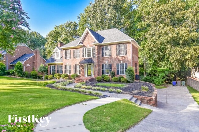 205 Worthland Ct in Winston-Salem, NC - Foto de edificio - Building Photo