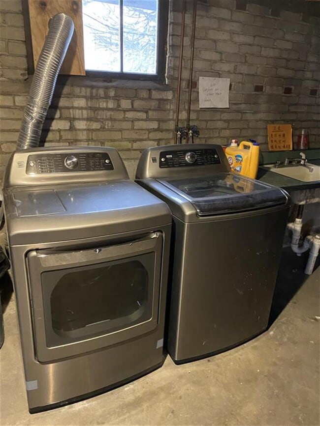 270 Harvard St, Unit 1 in Medford, MA - Building Photo - Building Photo