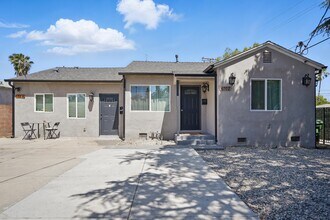 6702 Saint Clair Ave, Unit Main House in North Hollywood, CA - Building Photo - Building Photo