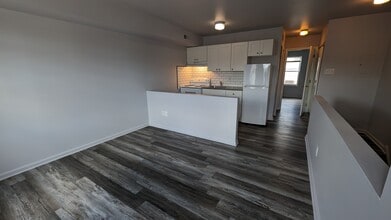 2324 S 23rd St, Unit Apt B in Philadelphia, PA - Building Photo - Building Photo