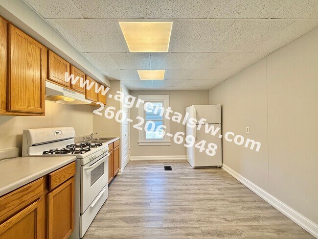 1711 W Main St-Unit -#3 in Fort Wayne, IN - Building Photo - Building Photo