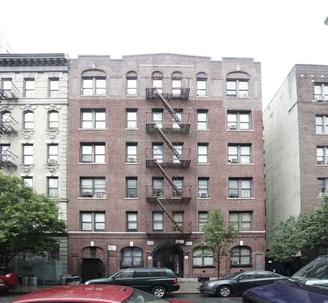 19 E 109th St in New York, NY - Foto de edificio - Building Photo