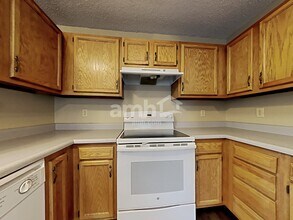 4016 Fairoaks Dr in Franklin, IN - Building Photo - Building Photo