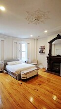 4 Joy St, Unit 101 in Boston, MA - Foto de edificio - Building Photo
