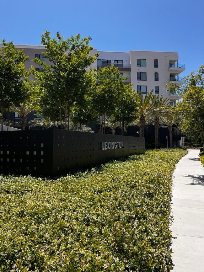 3609 Rivington in Irvine, CA - Foto de edificio - Building Photo