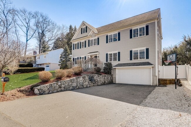 2414 Massachusetts Ave in Lexington, MA - Building Photo - Building Photo