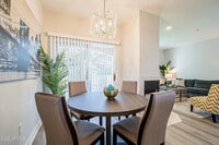 600 Grove Pky photo'