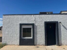 523 W 12th St in Casa Grande, AZ - Building Photo
