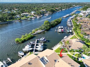 827 Oak Harbour Dr in Juno Beach, FL - Building Photo - Building Photo