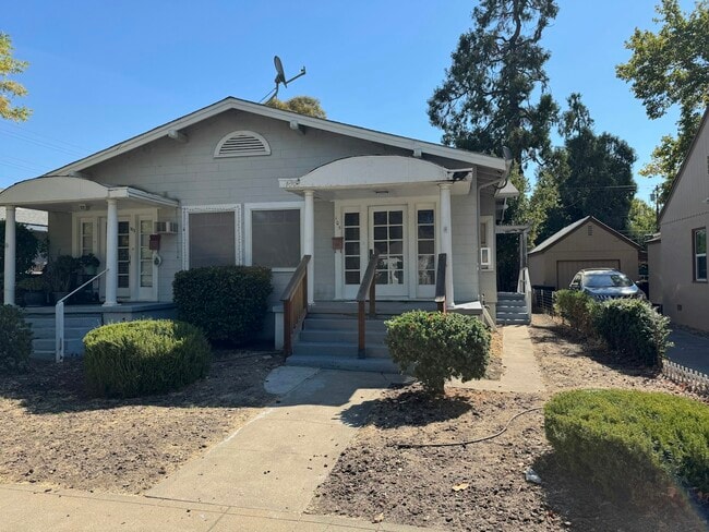 property at 105 Earl Ave