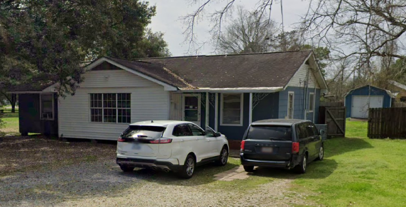 160 Vernon St in Vidor, TX - Building Photo