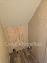 4 Washington St in Auburn, NY - Foto de edificio - Building Photo