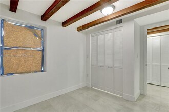 2501 NW 21st St in Fort Lauderdale, FL - Building Photo - Building Photo