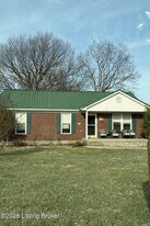 113 Tiffany Ct in Mount Washington, KY - Building Photo