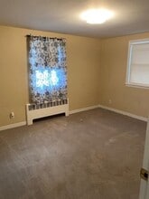 50 Neillian St in Bedford, MA - Building Photo - Building Photo