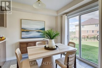 740 Linden Dr in Cambridge, ON - Building Photo - Building Photo