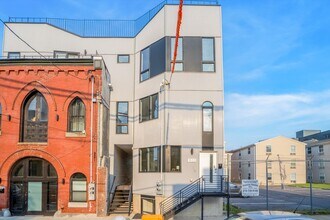 1533 N Sydenham St in Philadelphia, PA - Building Photo - Building Photo