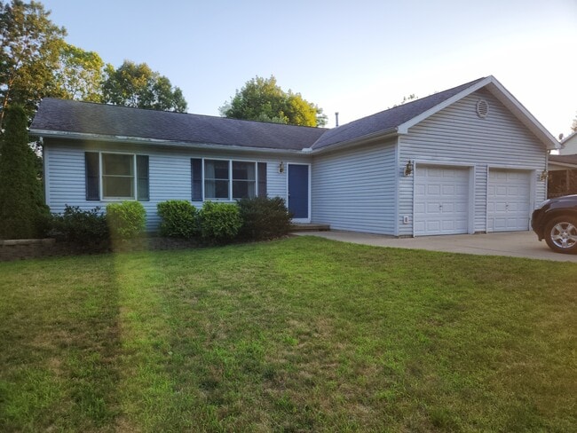 property at 667 Winesap Cir