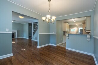 3265 N Fulton Ave in Hapeville, GA - Building Photo - Building Photo