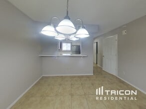 715 S Ext Rd in Mesa, AZ - Building Photo - Building Photo