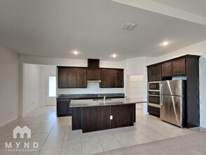 815 FIREROCK LN in Debary, FL - Building Photo - Building Photo