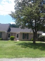 1039 Northwood Loop, Unit 1039-41 in Lawrenceburg, KY - Building Photo