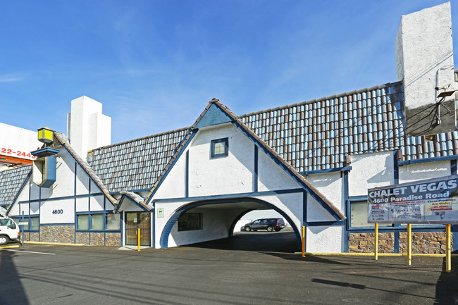Chalet Vegas in Las Vegas, NV - Building Photo - Building Photo