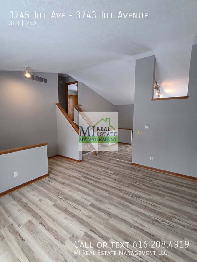 3745 Jill Ave in Holland, MI - Building Photo - Building Photo