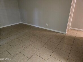 902 E Southern Ave in Phoenix, AZ - Building Photo - Building Photo