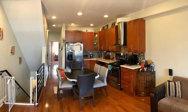 1621 Carpenter St, Unit Top Floors in Philadelphia, PA - Building Photo - Building Photo