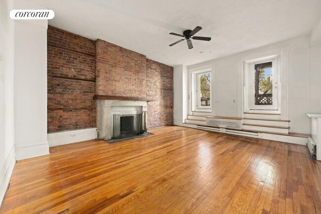 37 Bank St in New York, NY - Foto de edificio - Building Photo