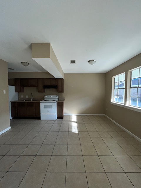 property at 10079 El Scott Ave