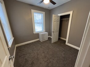 1341 Marshall St in Gary, IN - Foto de edificio - Building Photo