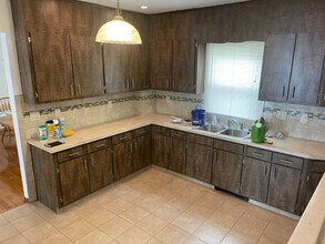 15 Cherry St in Medford, MA - Building Photo - Building Photo