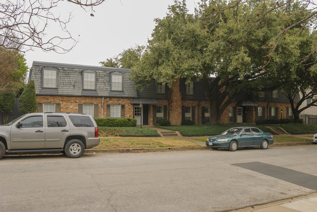 4040 Travis St in Dallas, TX - Building Photo - Building Photo