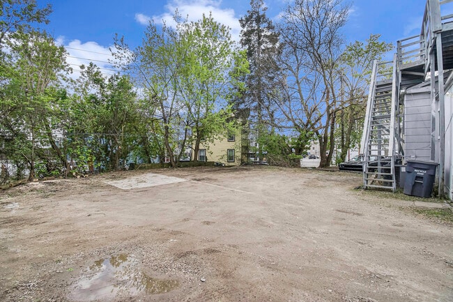 720 Arbor St in Ann Arbor, MI - Building Photo - Building Photo