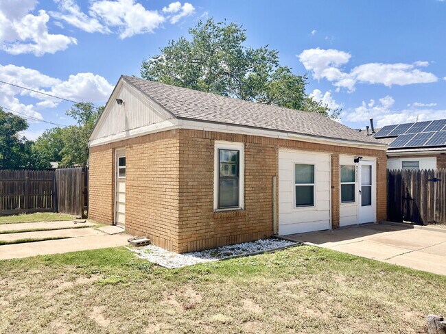property at 2201 28th St