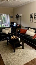140 SW 117th Ave in Pembroke Pines, FL - Building Photo - Building Photo