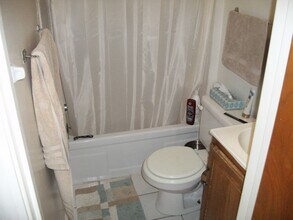 81 Saint Botolph St, Unit 504 in Boston, MA - Foto de edificio - Building Photo