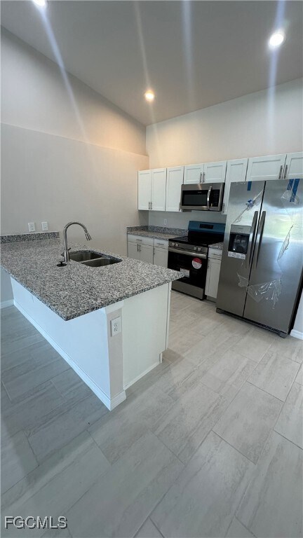 property at 608 SE 8th St