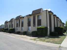 Lolita Apartments